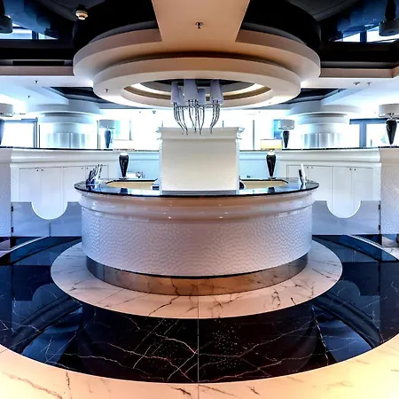 Apartment Diamond Class 2 Hanza Tower Stettin