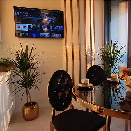 Apartment Diamond Class 2 Hanza Tower *